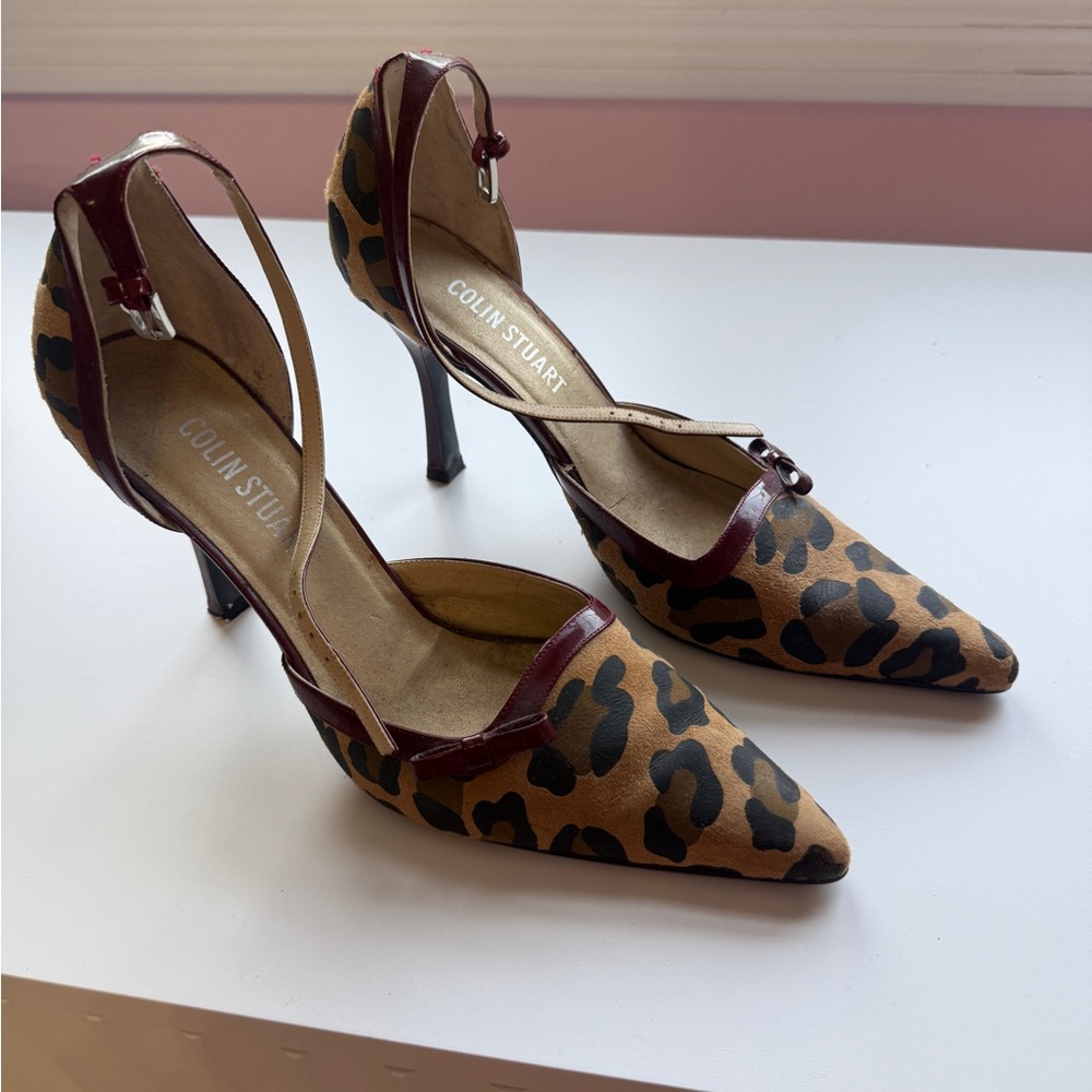 Like new Colin Stuart  Heels with Leopard Print and burgundy trim